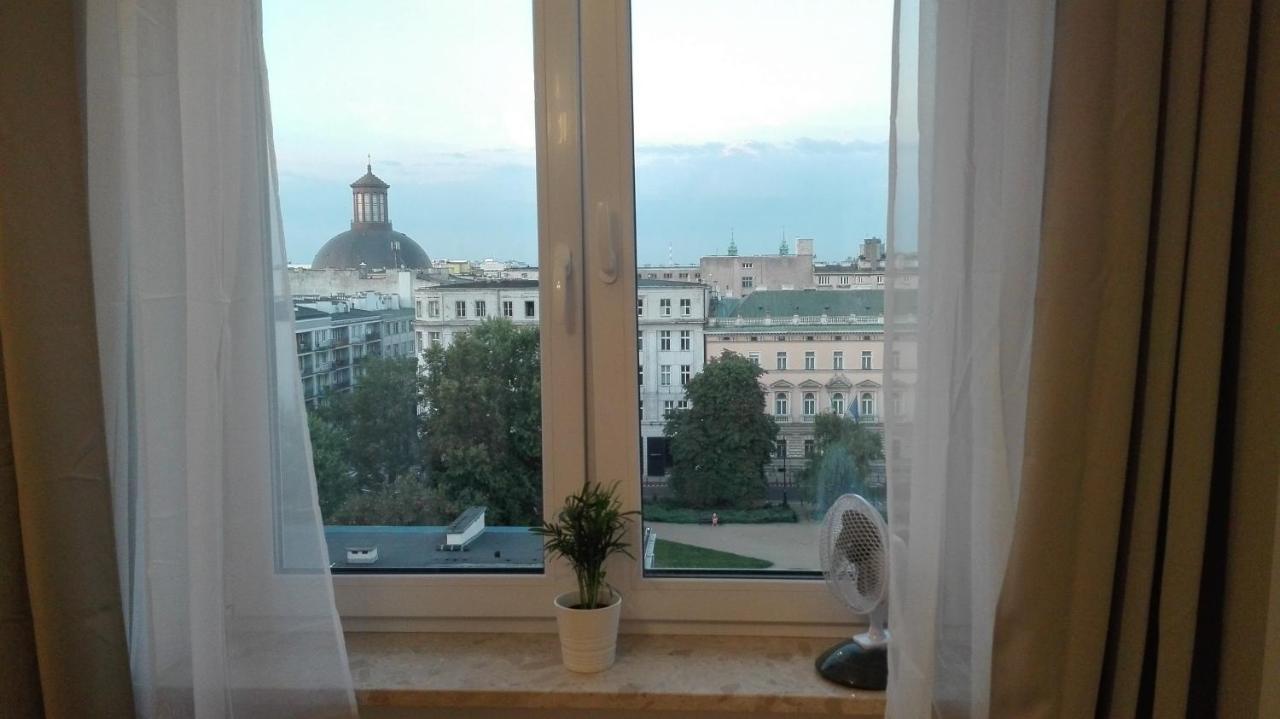 Waw Studio Warsaw Luaran gambar