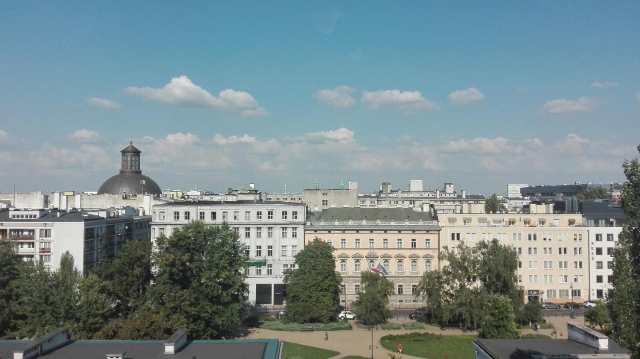 Waw Studio Warsaw Luaran gambar